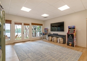 Interior - Breathtaking Lake Views w/Mesmerizing Sunsets (Winchester)