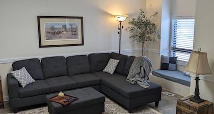 Historic Riverside Hotel Suite 101