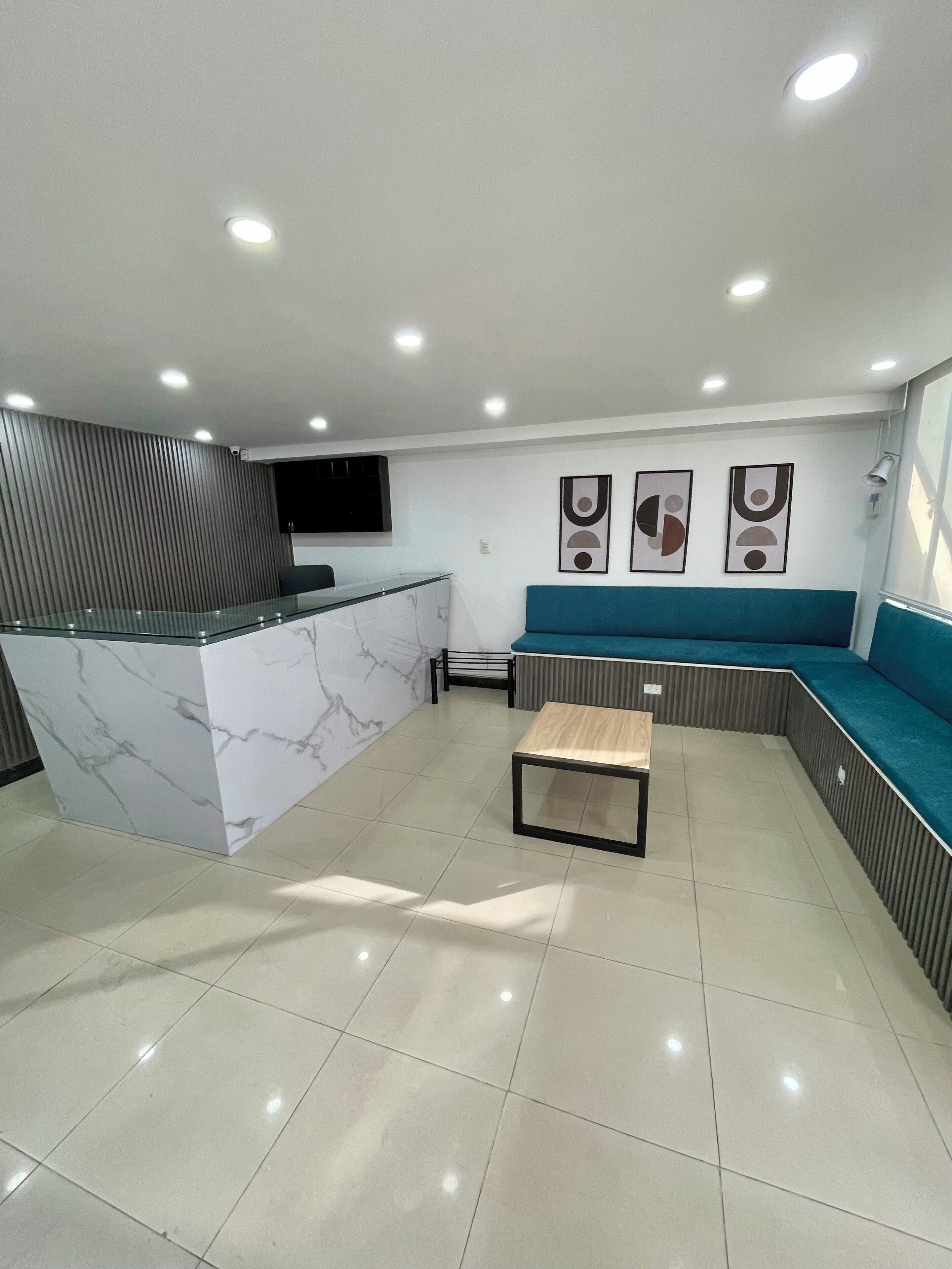 Photo - Hotel Embajada 44