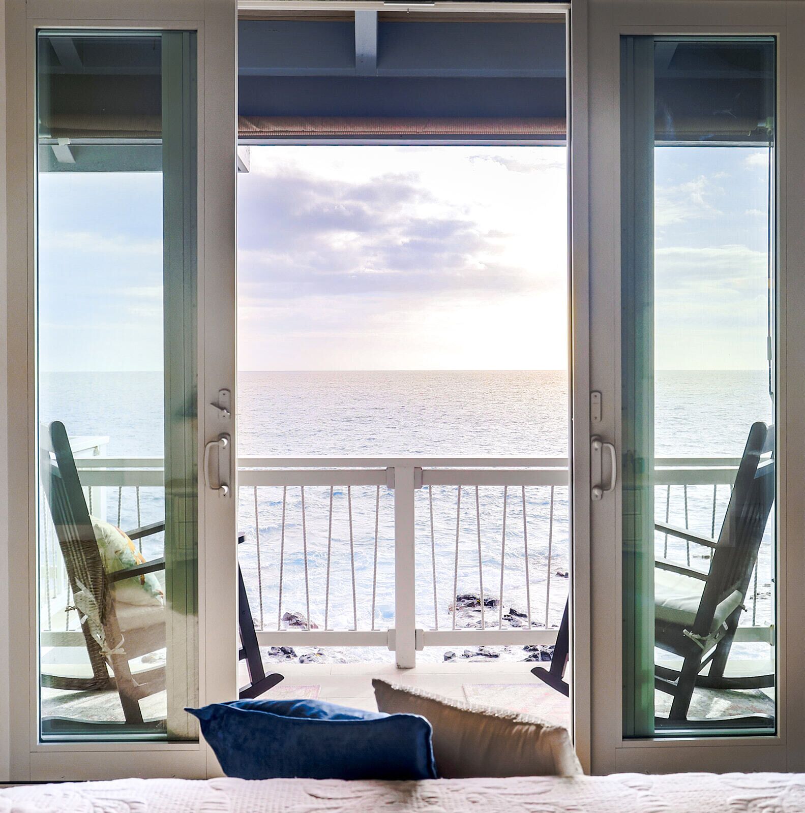 2 bedrooms, desk, iron/ironing board, travel crib