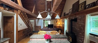 3-bedroom house in welcoming Moro Plantation with AC, WiFi