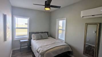 1 habitación, wifi y ropa de cama