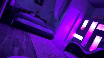 1 chambre, fer et planche Ă repasser, Wi-Fi, draps fournis