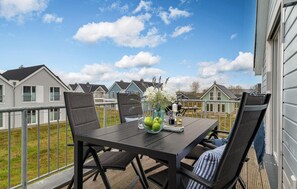Outdoor dining - Lovely apartment in Olpenitz with sauna (Olpenitz)