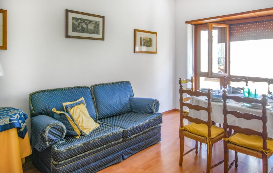 Amazing Apartment In Grottammare - Grottammare
