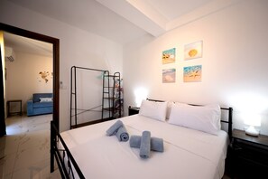 2 bedrooms, iron/ironing board, free WiFi, bed sheets