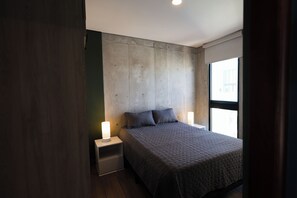 2 slaapkamers, een strijkplank/strijkijzer, wifi, beddengoed