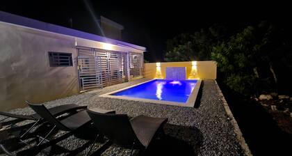 Enchanting villa with WiFi in Country Side of Cabrera and Rio San Juan