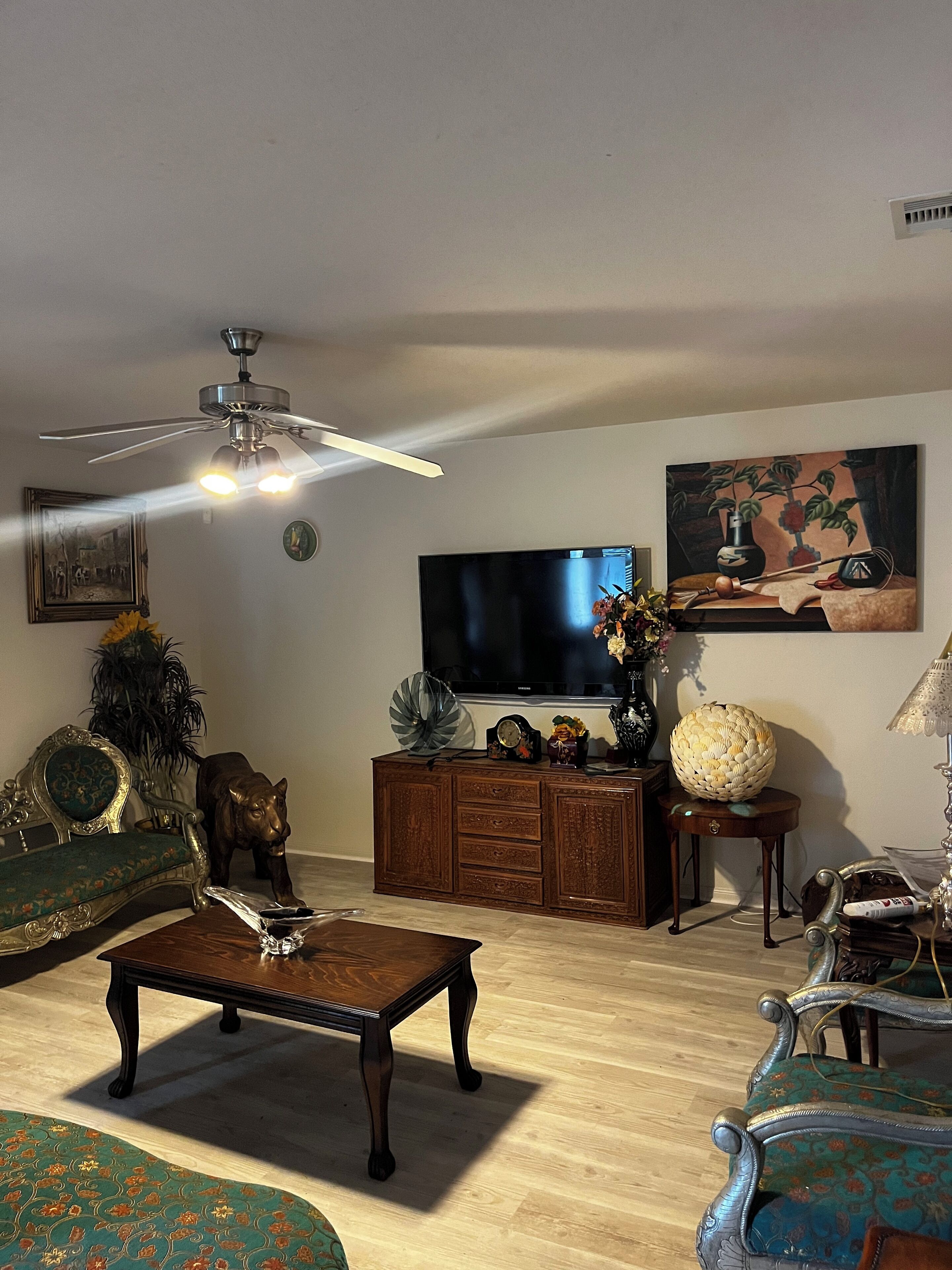 Charming 3-bedroom house in Missouri City with WiFi access