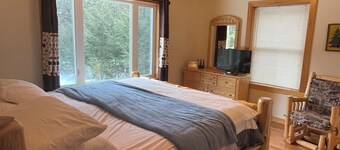 Desirable 3-bedroom apartment with AC and WiFi steps from Pristine Schoodic Lake