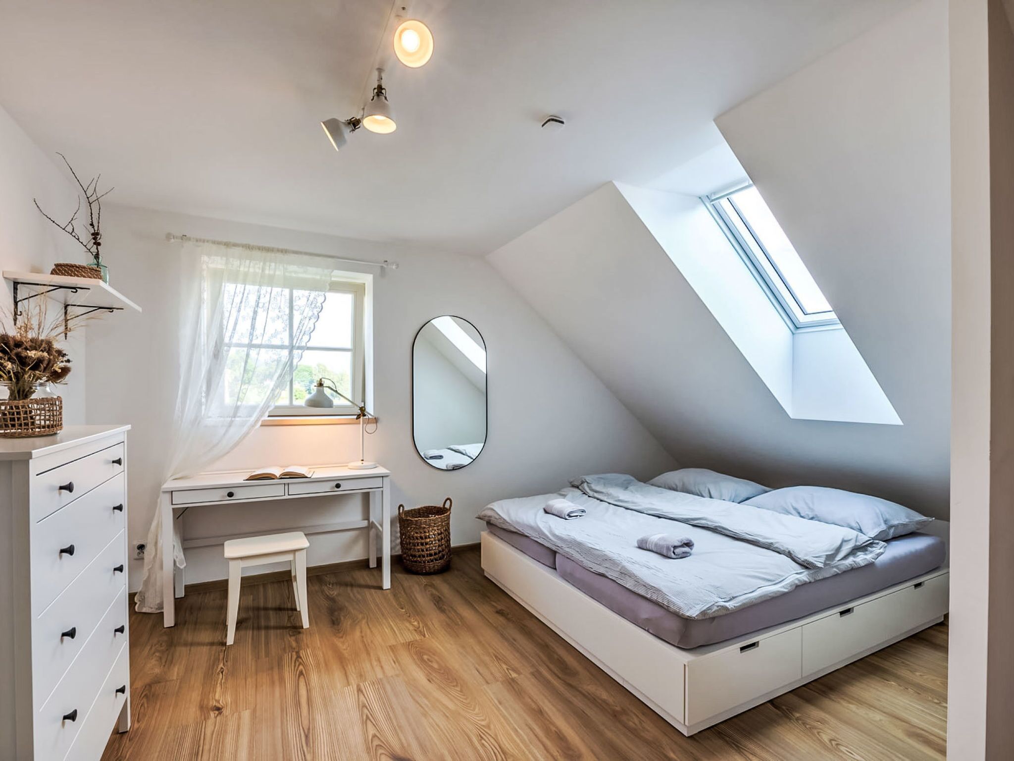 5 bedrooms, Internet