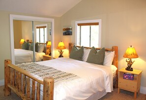 3 chambres, fer et planche à repasser, Wi-Fi gratuit, draps fournis