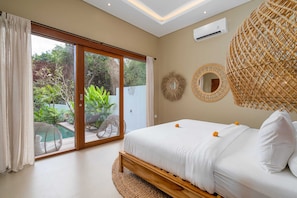 Basic Villa | 4 bedrooms, desk, laptop workspace, iron/ironing board - Villa Canopy (Tabanan)