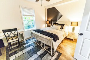 1 bedroom, WiFi, bed sheets