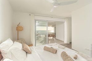 Signature Penthouse, Private Pool, Beach View - La Plage Martinique (Schoelcher)