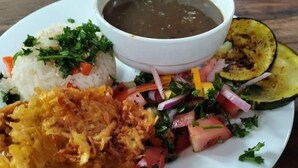 Daily full breakfast for a fee - Jacamaki Guesthouse Villa de Leyva (Gachantivá)