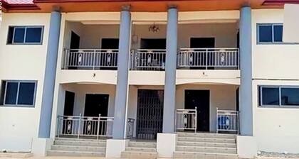 Cozy 2-bedroom apartment in adorable Elmina with AC, WiFi