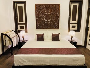 Villa Supérieure, piscine privée | 3 chambres, coffres-forts dans les chambres, fer et planche à repasser