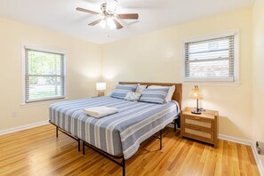3 Schlafzimmer, Bügeleisen/Bügelbrett, kostenloses WLAN, Bettwäsche