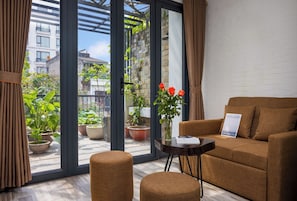 Family Quadruple Room, City View - Hanoi Old Quarter Hotel and Spa (Hanoi)