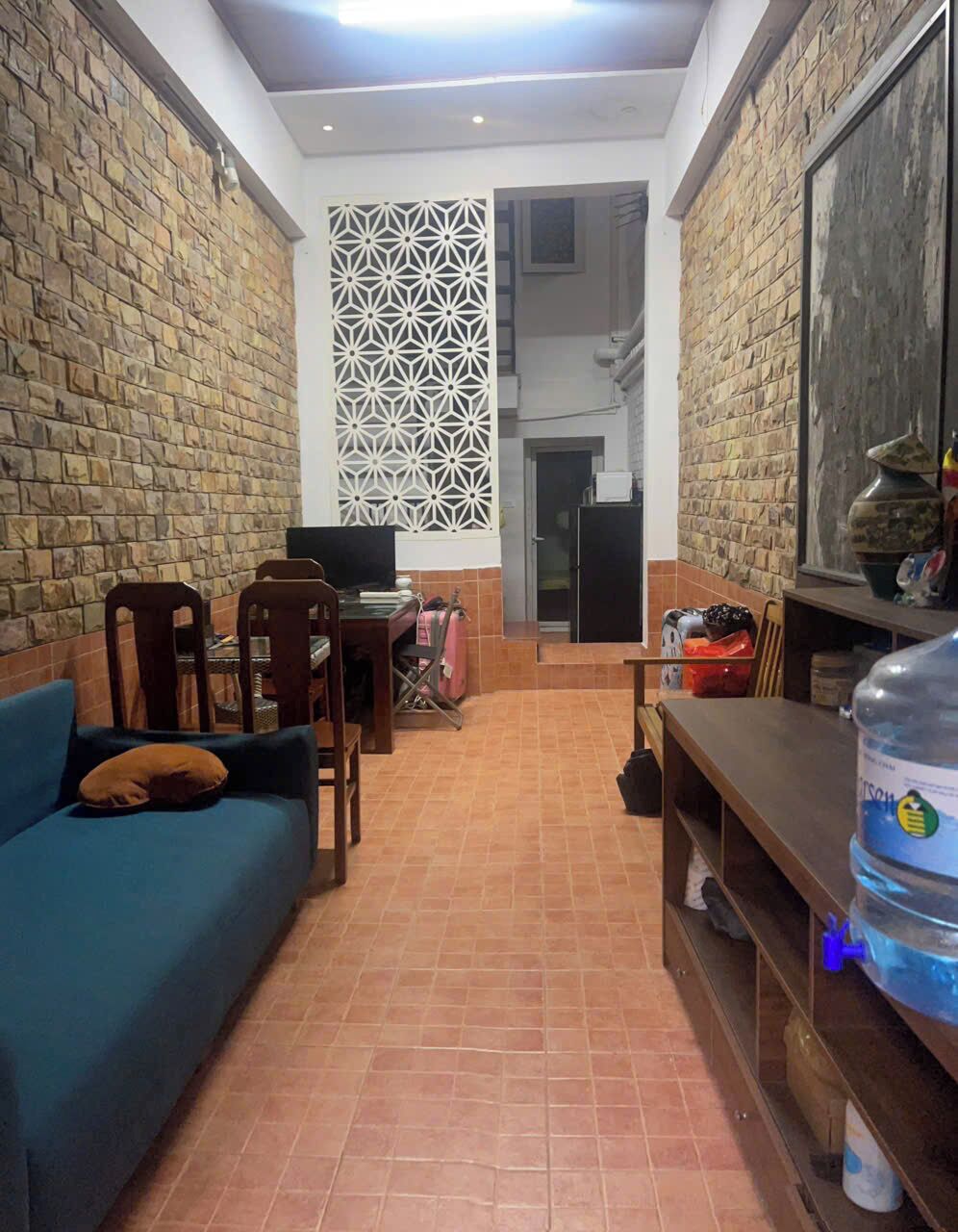 Basic Double Room, Courtyard View | In-room safe, soundproofing, iron/ironing board, WiFi (free)