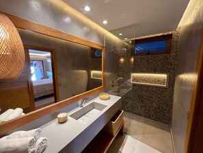 Bathroom - Baixu Village (Porto Seguro)