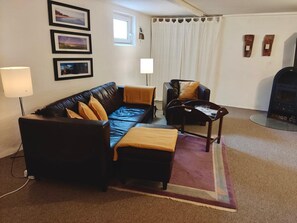 Smart-TV, peis og bøker