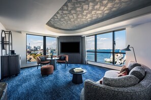 套房, 2 张单人床, 无烟房 | 羽绒被、客房内保险箱、遮光窗帘、免费 WiFi