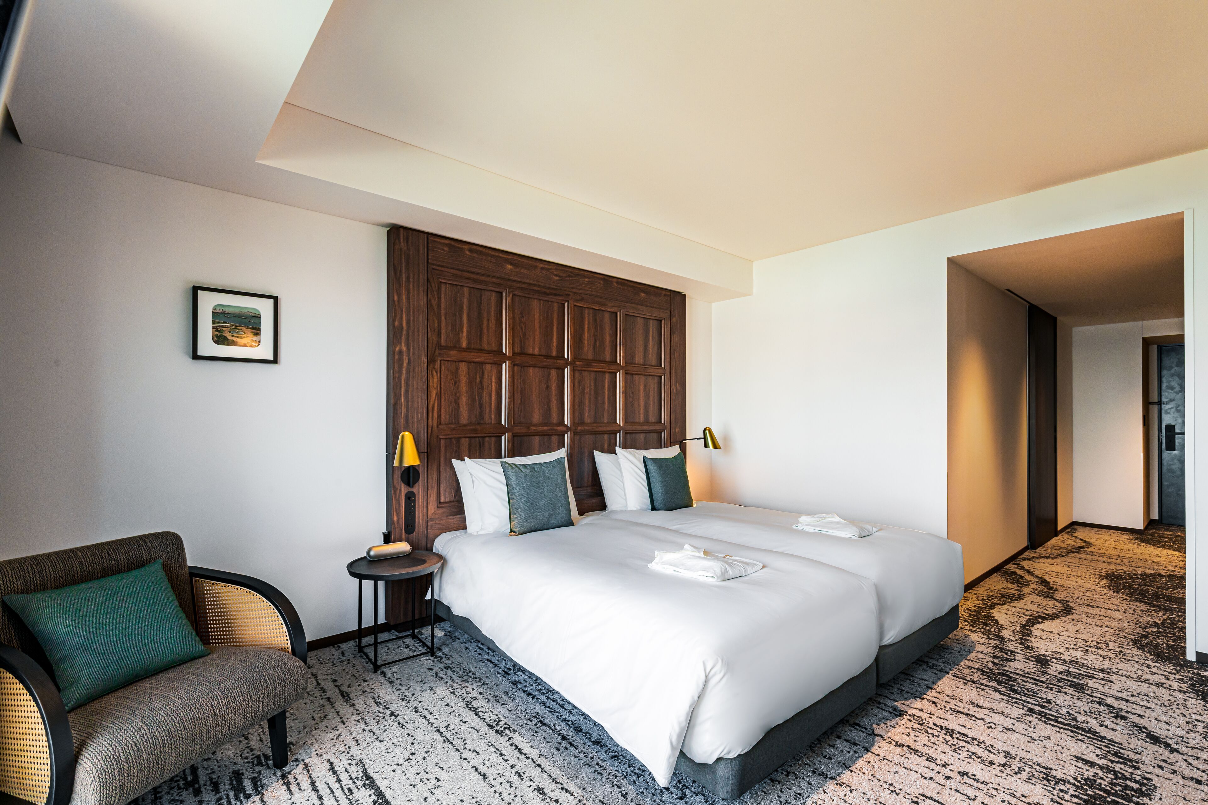 Down duvets, in-room safe, blackout curtains, free WiFi