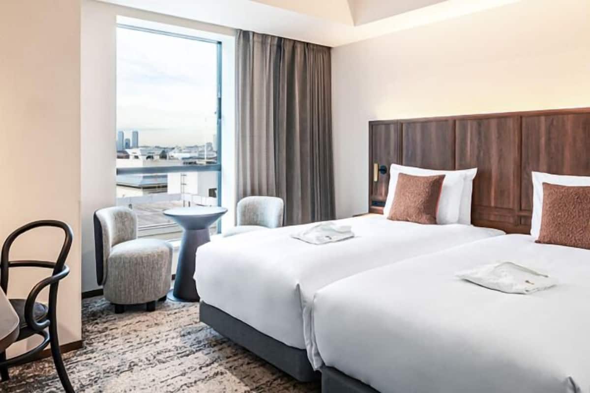 1 Schlafzimmer, Daunenbettdecken, Zimmersafe, Verdunkelungsvorhänge