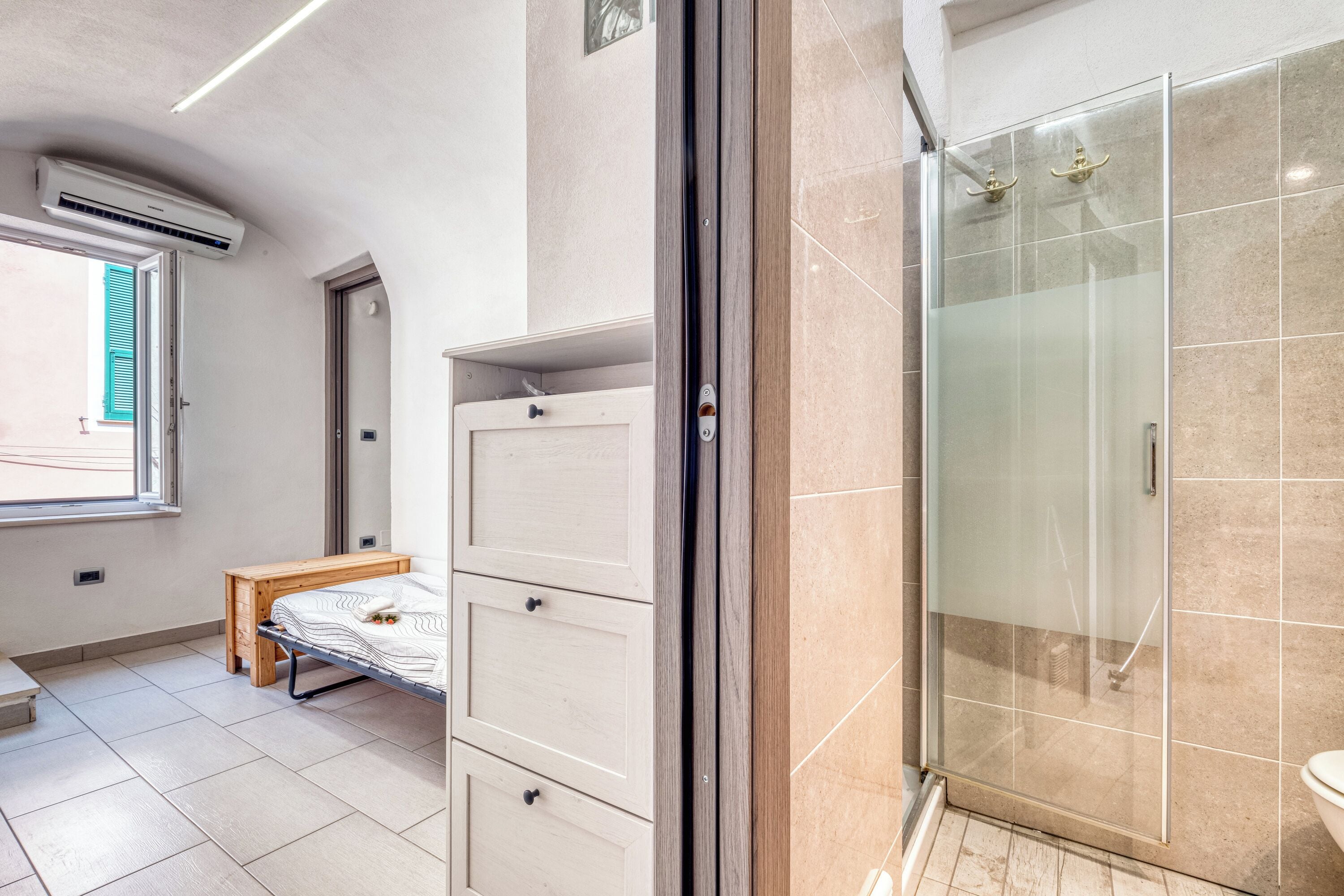 Appartement Familial, plusieurs chambres, 2 salles de bains, vue mer (Sea Stone - 100m From The Sea) | Salle de bain