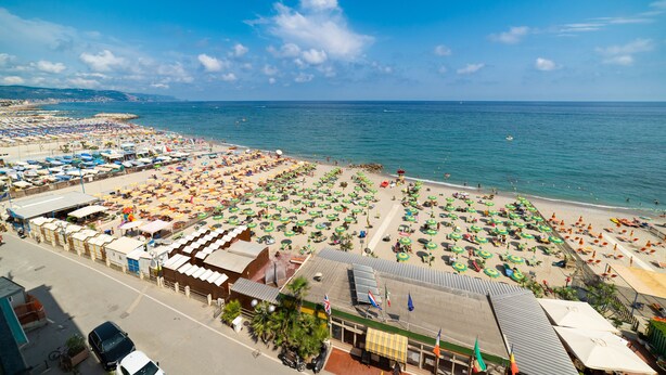 Beach - Sea Stone - 100m From The Sea (Borghetto Santo Spirito)