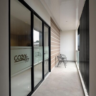 Cozzy Stay Semarang by Sinergi