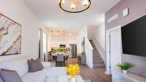 House (5 Bedrooms) | Bahagian dalam