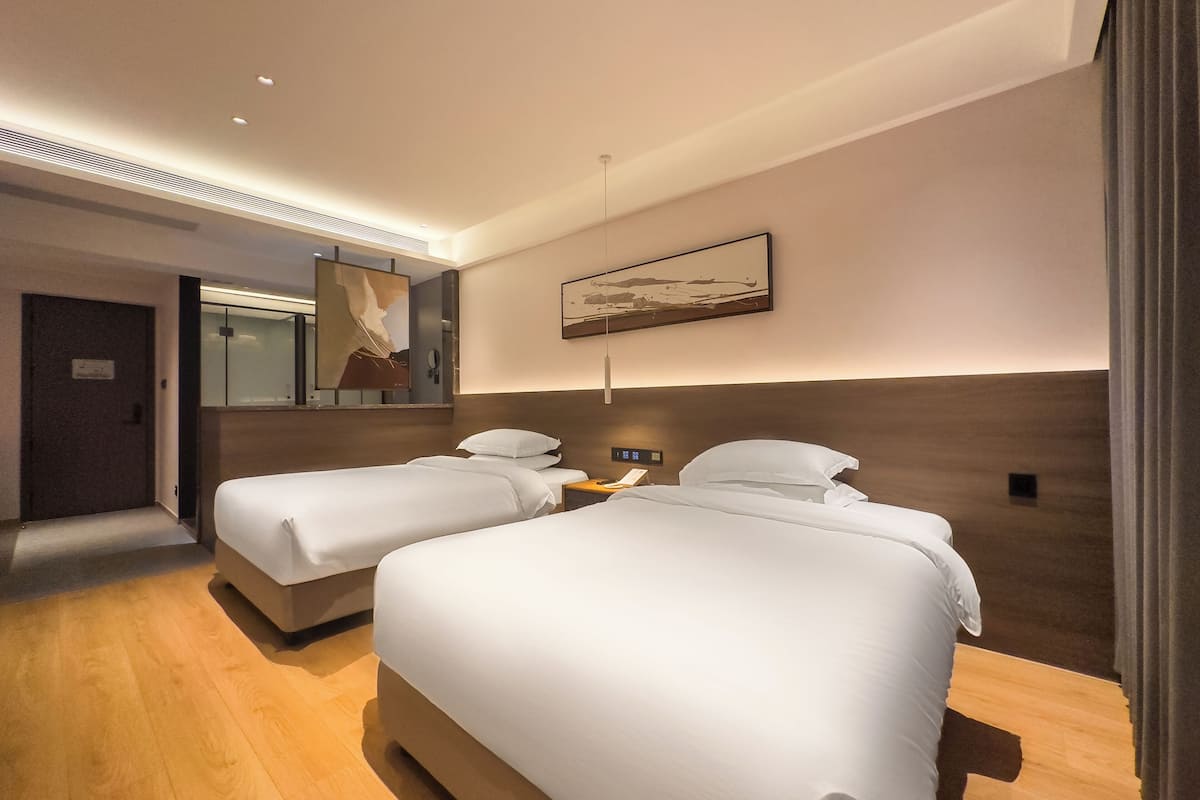 Business Twin Room, 2 Double Beds, Private Bathroom, Hill View | Premium bedding, down comforters, Select Comfort beds, blackout drapes