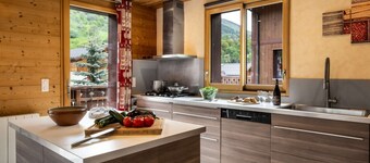 Individual Chalet Snow Pearl in the 3 Valleys