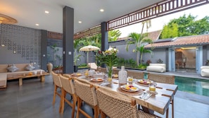 Villa | Comedor
