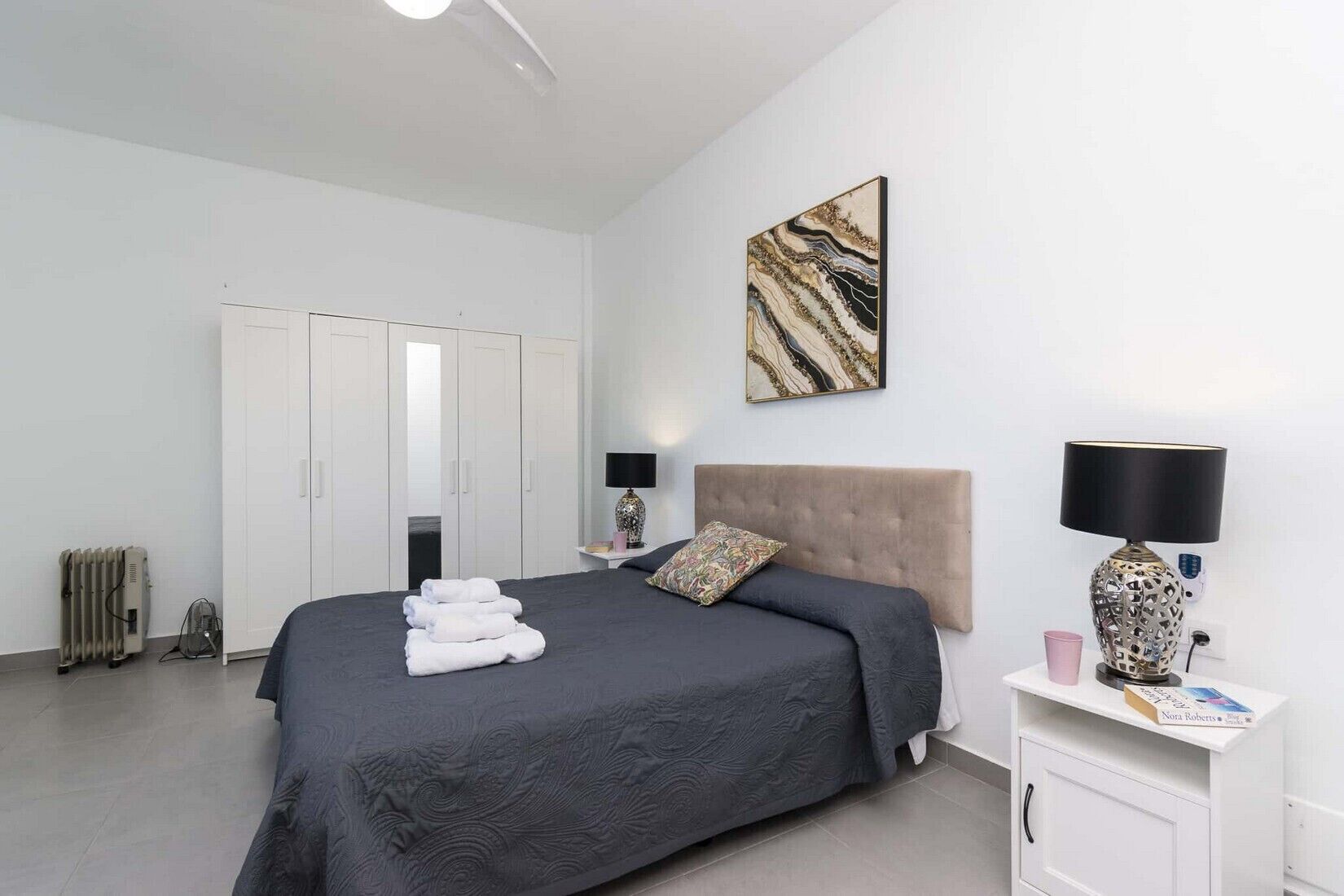 6 bedrooms, iron/ironing board, free WiFi, bed sheets
