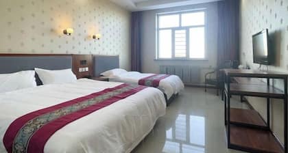 Hailar Dongsheng Luxury Hotel (Hailar Airport Branch)