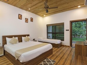 Free WiFi - Vann Vaikuntham (Kurai)