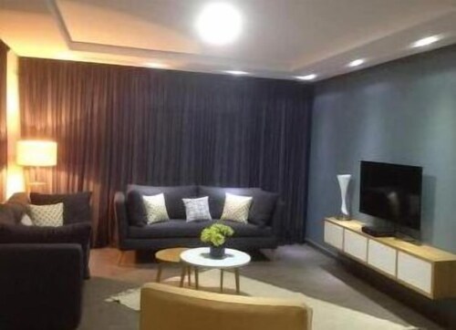 Luxueux Appartement S+3 Avec Jacuzzi - Confort et Élégance