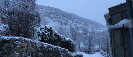 Enceinte de lâhĂ©bergement