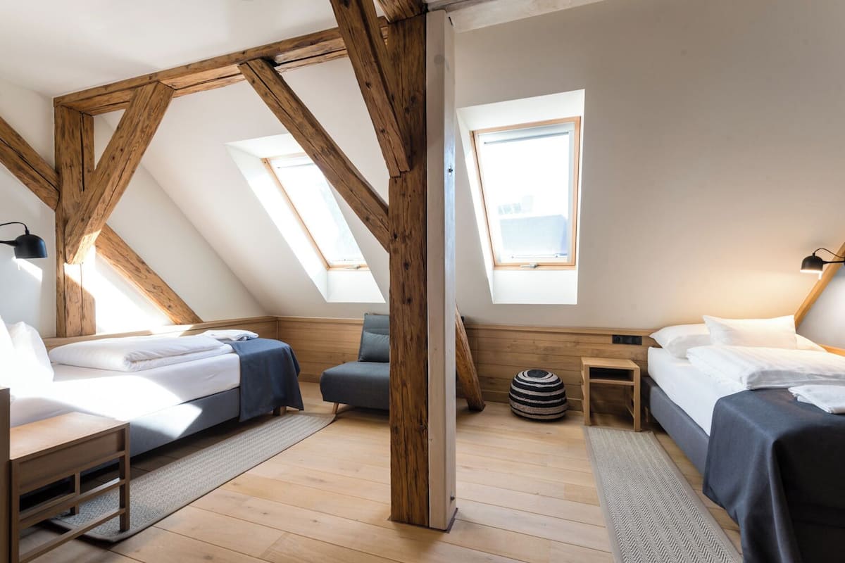 Superior Twin Room, 1 Bedroom | In-room safe, desk, laptop workspace, soundproofing