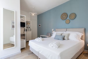 In-room safe, desk, laptop workspace, blackout drapes