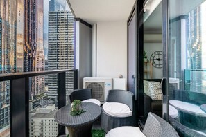 公寓, 陽台, 城市景觀 | 陽台