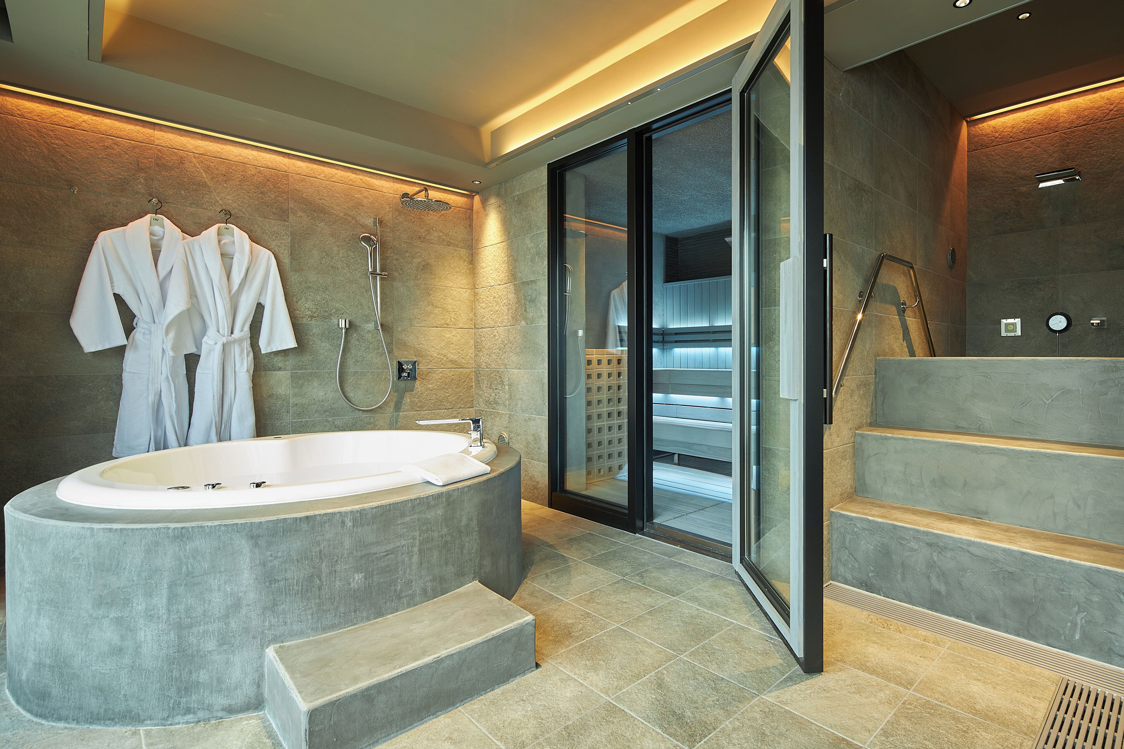 Habitación Premium, no fumadores, sauna (Bunk Suite) | Baño | Artículos de higiene personal gratuitos, secador de pelo y zapatillas