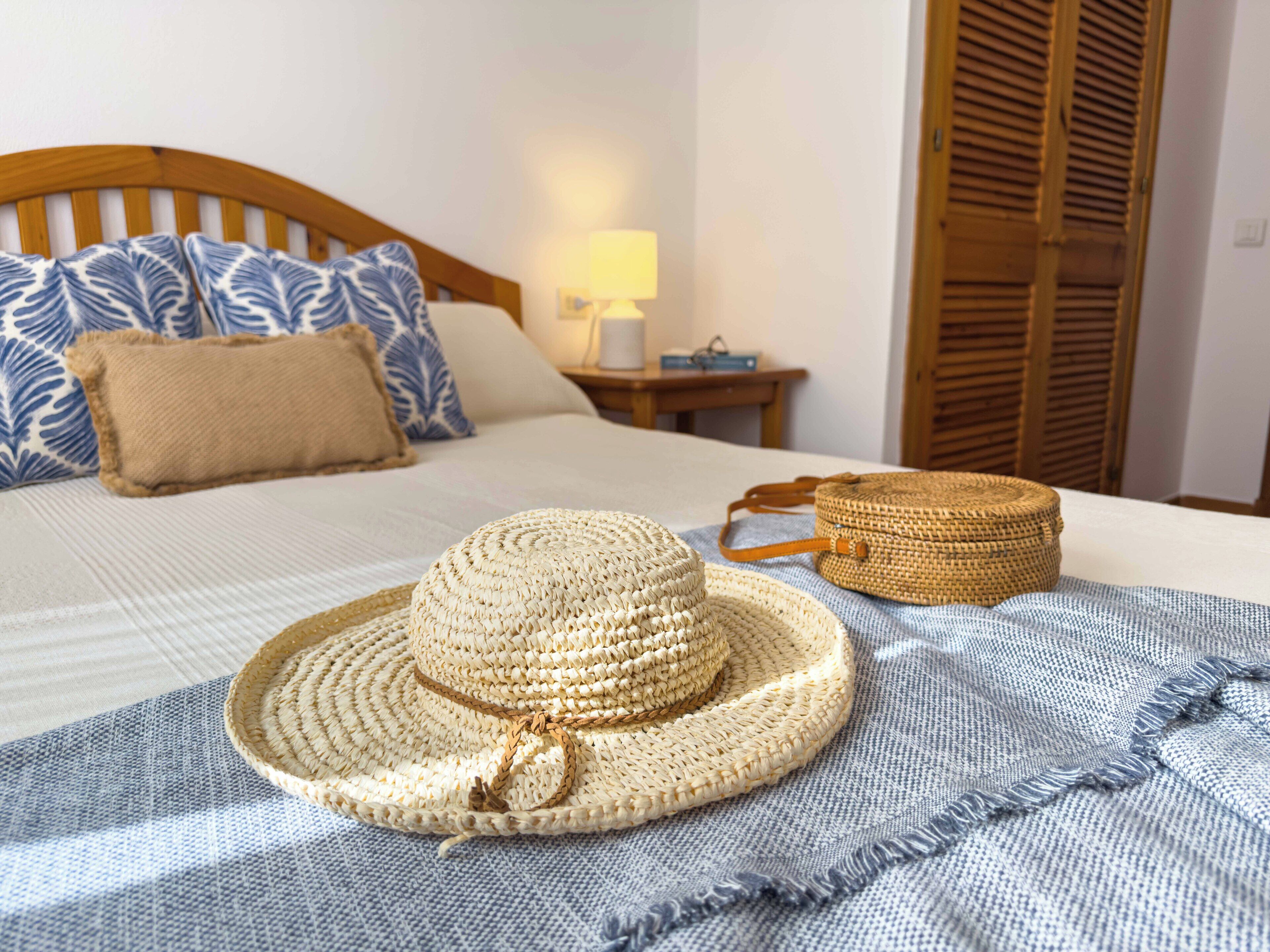 2 dormitorios, tabla de planchar con plancha, wifi gratis y ropa de cama