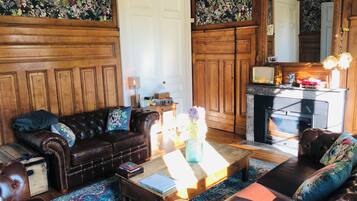 Executive-lounge