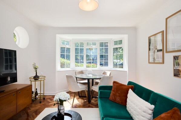 Apartment | 2 bedrooms - The Wandsworth Wonder - Comfortable 2bdr Flat (London)