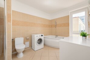 Apartment, 2 Bedrooms, Balcony | Bathroom | Rainfall showerhead, free toiletries, hair dryer, towels - Family Apartment by Renters (Kolobrzeg)